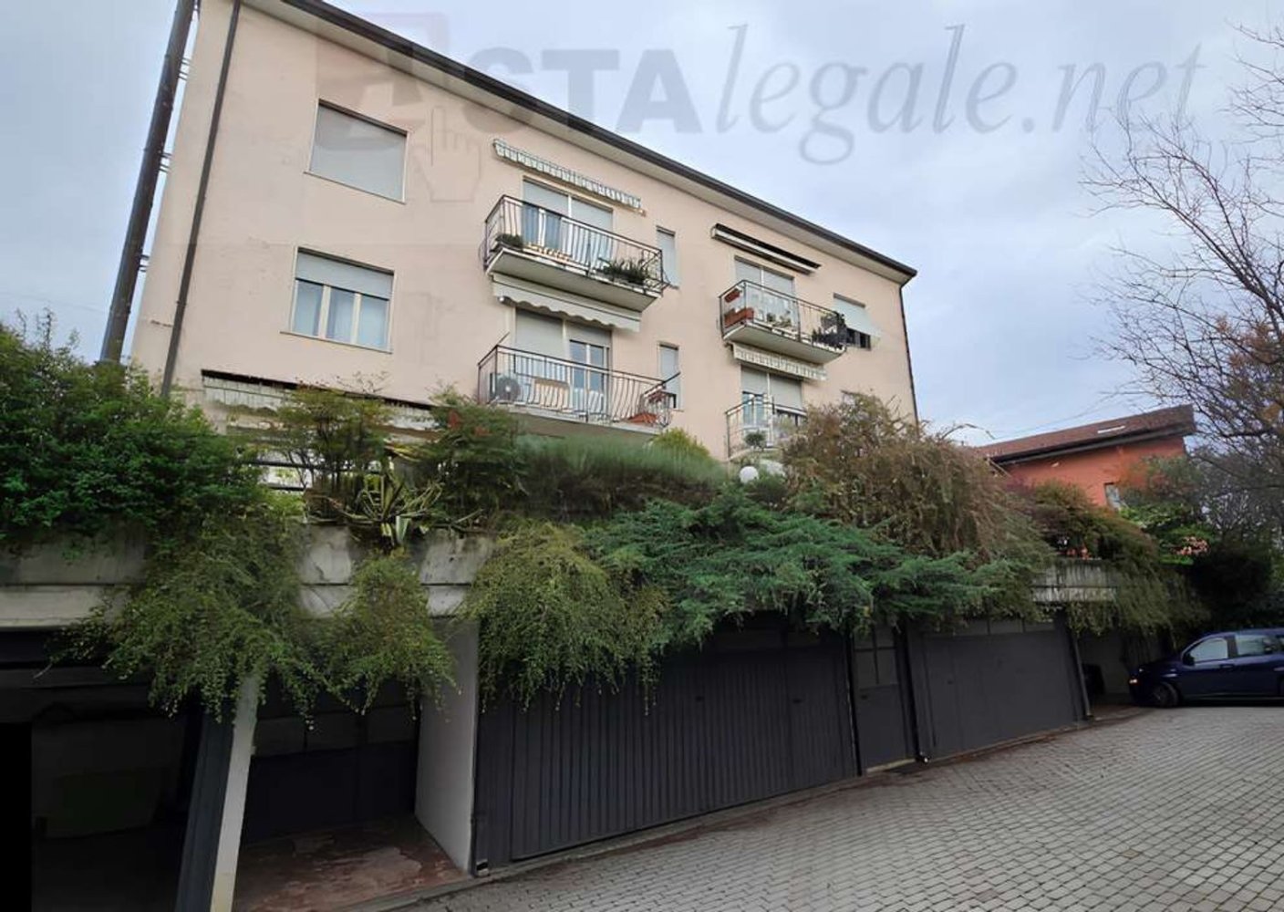 Apartamento de 3 habitaciónes en Como, Italy No. 2805