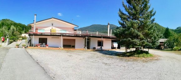 10 rooms House in Udine, Italy No. 81572 4