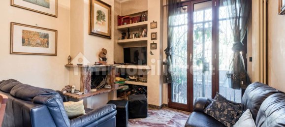 Квартира с 1 спальней в Рим, Италия № 296533 9