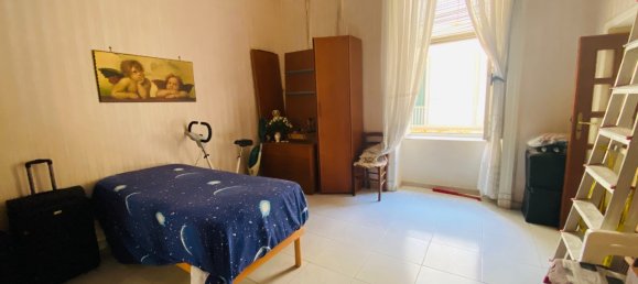 Apartamento de 5 divisões em Naples, Italy N.º 16465 38