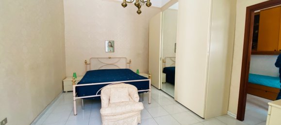 Apartamento de 5 divisões em Naples, Italy N.º 16465 33