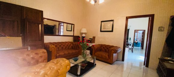 Apartamento de 5 divisões em Naples, Italy N.º 16465 8