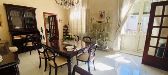 Apartamento de 5 divisões em Naples, Italy N.º 16465 11