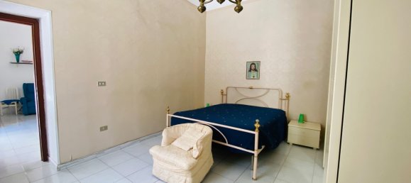 Apartamento de 5 divisões em Naples, Italy N.º 16465 32