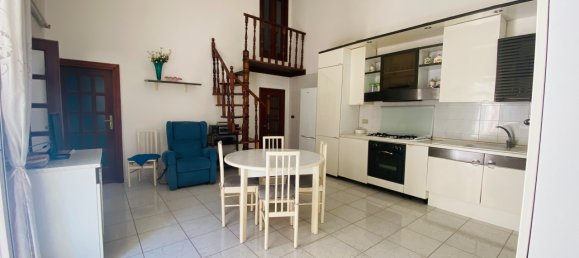 Apartamento de 5 divisões em Naples, Italy N.º 16465 23