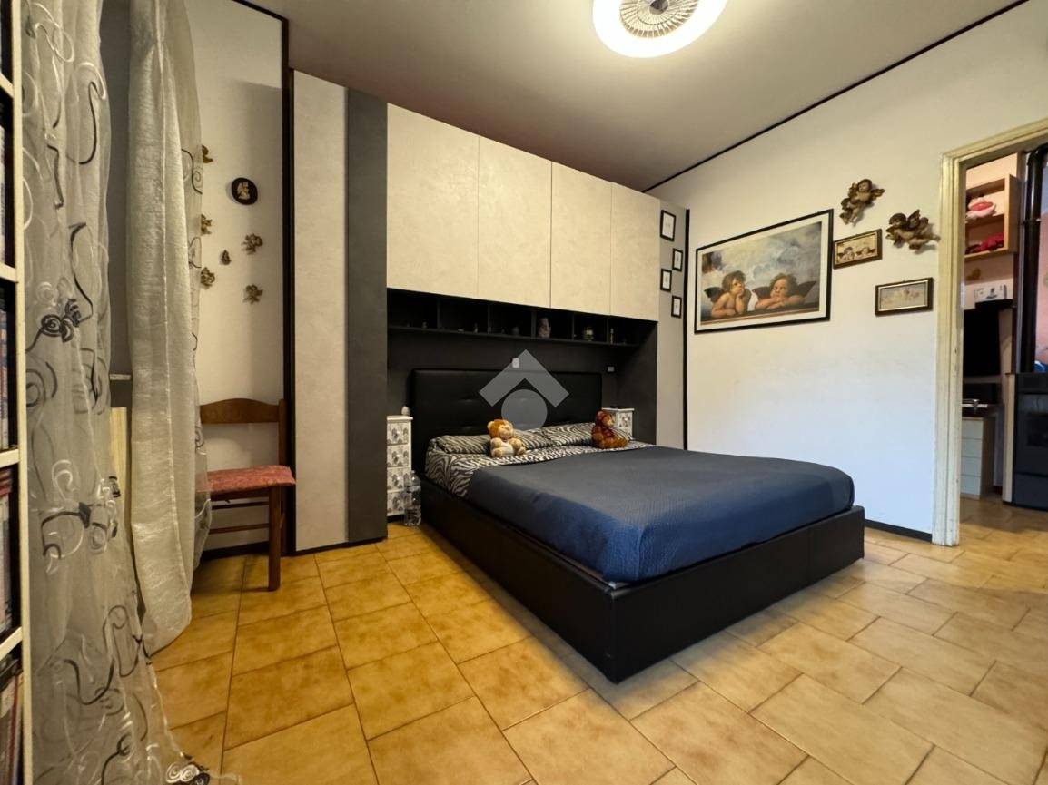 Casa de 3 dormitorios en Galliate, Italy No. 53270