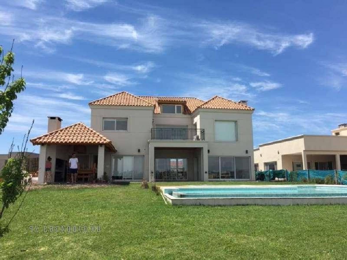 4 bedrooms House in Tigre, Argentina No. 55804