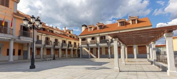  عقار تجاري في Venturada, Spain 117متر مربع رقم 97897 2