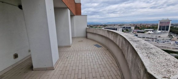 3-salle Appartement à Sesto San Giovanni, Italy No. 56293 8