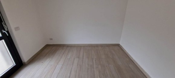 3-salle Appartement à Sesto San Giovanni, Italy No. 56293 16