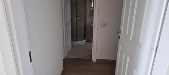 3-salle Appartement à Sesto San Giovanni, Italy No. 56293 11
