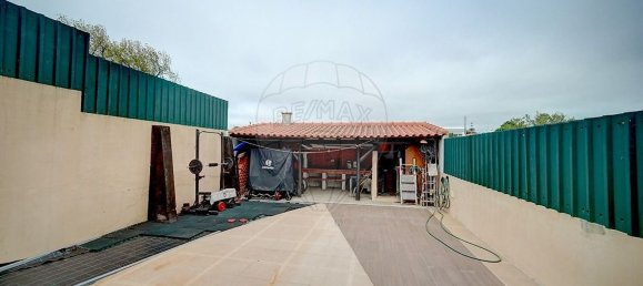 4 bedrooms House in Sesimbra, Portugal No. 174762 16