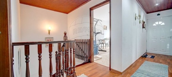 4 bedrooms House in Sesimbra, Portugal No. 174762 4