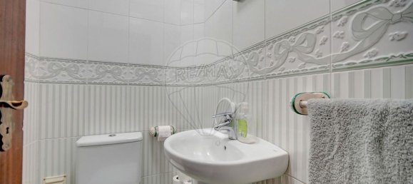 4 bedrooms House in Sesimbra, Portugal No. 174762 31