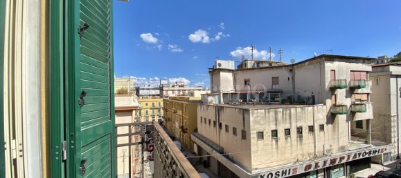 4-salle Maison à Messina, Italy No. 267137 31