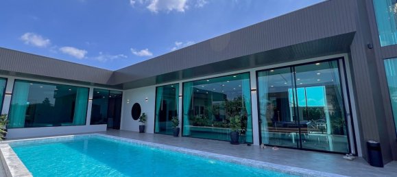 Вилла с 6 спальнями в Паттайя, Таиланд № 24611 6