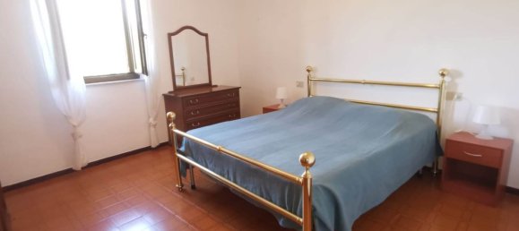 4 rooms Apartment in Trequanda, Italy No. 147983 19