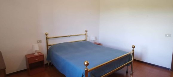 4 rooms Apartment in Trequanda, Italy No. 147983 17