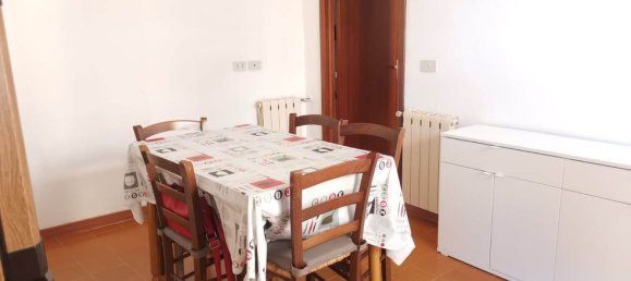 4 rooms Apartment in Trequanda, Italy No. 147983 13