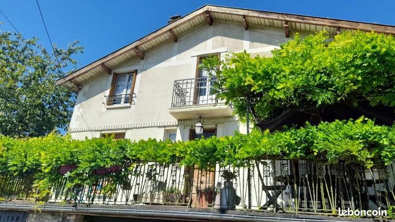 3 bedrooms House in Joinville, France No. 270069