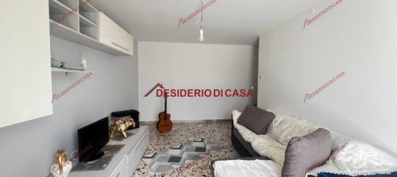 Casa T1 em Casteldaccia, Italy N.º 359101 2