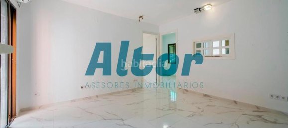 2 bedrooms Apartment in Madrid, Spain No. 162333 3