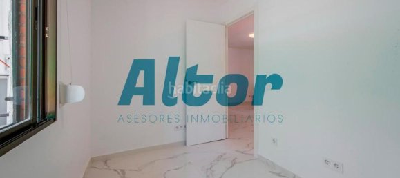 2 bedrooms Apartment in Madrid, Spain No. 162333 14