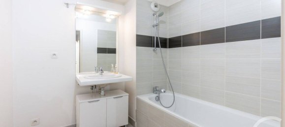 2 Schlafzimmer Wohnung in Le Mee-sur-Seine, France, Nr. 322006 15