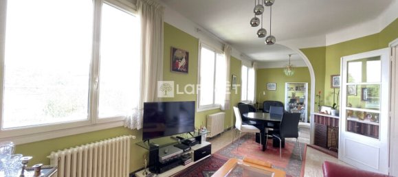 Casa de 1 dormitorio en Chevilly-Larue, France No. 332277 3