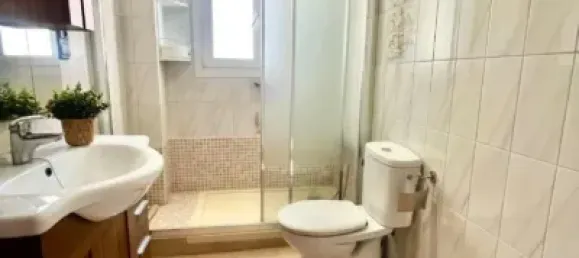 Apartamento de 3 dormitorios en Almería, Spain No. 188999 18