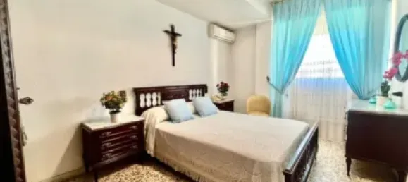 Apartamento de 3 dormitorios en Almería, Spain No. 188999 3