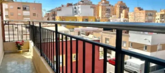 Apartamento de 3 dormitorios en Almería, Spain No. 188999 6