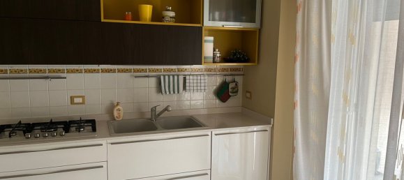 6 bedrooms Apartment in Rovigo, Italy No. 338301 2