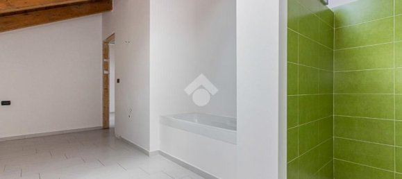 Apartamento de 3 habitaciónes en San Gillio, Italy No. 289953 33