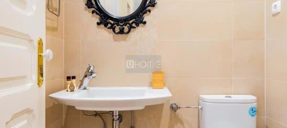 4 bedrooms Apartment in Lisbon, Portugal No. 97438 8