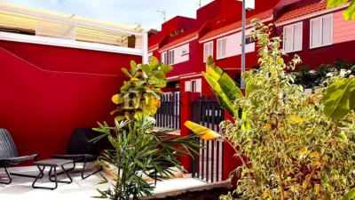 Casa de 3 dormitorios en Granadilla de Abona, Spain No. 23088