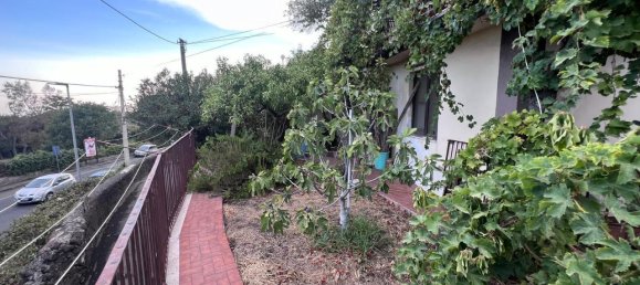 Villa de 6 divisões em Sant'Agata li Battiati, Italy N.º 23774 12