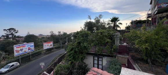 Villa de 6 divisões em Sant'Agata li Battiati, Italy N.º 23774 14