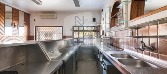 3 bedrooms Villa in Almada, Portugal No. 146779 37