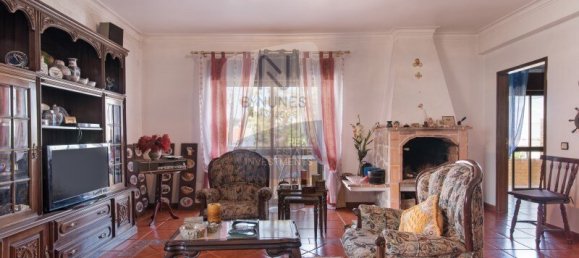 3 bedrooms Villa in Almada, Portugal No. 146779 12