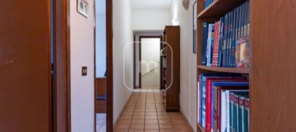 8 rooms Villa in Labico, Italy No. 198666 10