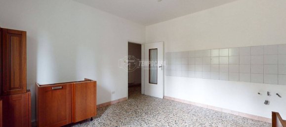3 Schlafzimmer Haus in Cadelbosco di Sopra, Italy, Nr. 89738 4