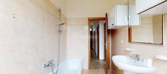 3 Schlafzimmer Haus in Cadelbosco di Sopra, Italy, Nr. 89738 33