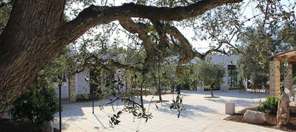 Edificio en Leverano, Italy 18500 m² No. 103349 8