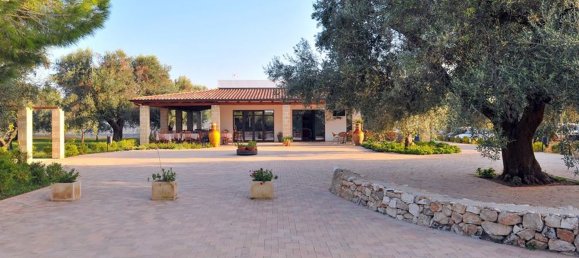 Edificio en Leverano, Italy 18500 m² No. 103349 5