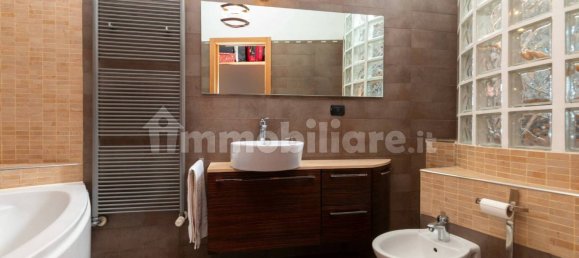 1 bedroom Apartment in Turin, Italy No. 330901 23