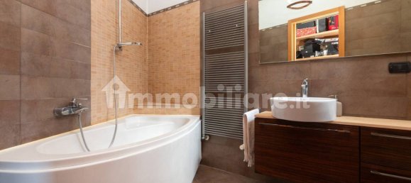 1 bedroom Apartment in Turin, Italy No. 330901 22