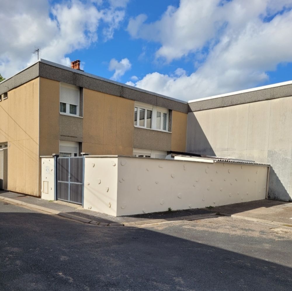 3 chambres Maison à Saint-Dizier, France No. 341129