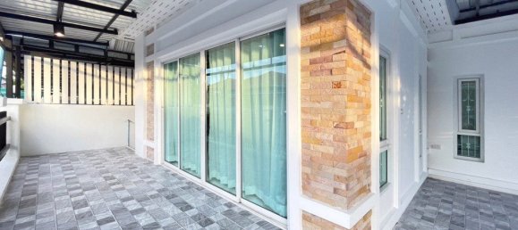 3 bedrooms Cafe / restaurant in Pattaya, Thailand No. 8610 6