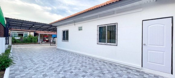 3 bedrooms Cafe / restaurant in Pattaya, Thailand No. 8610 7